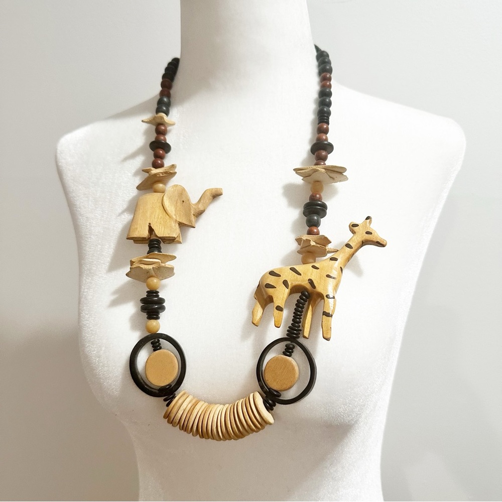 Vintage Beaded Wood Necklace